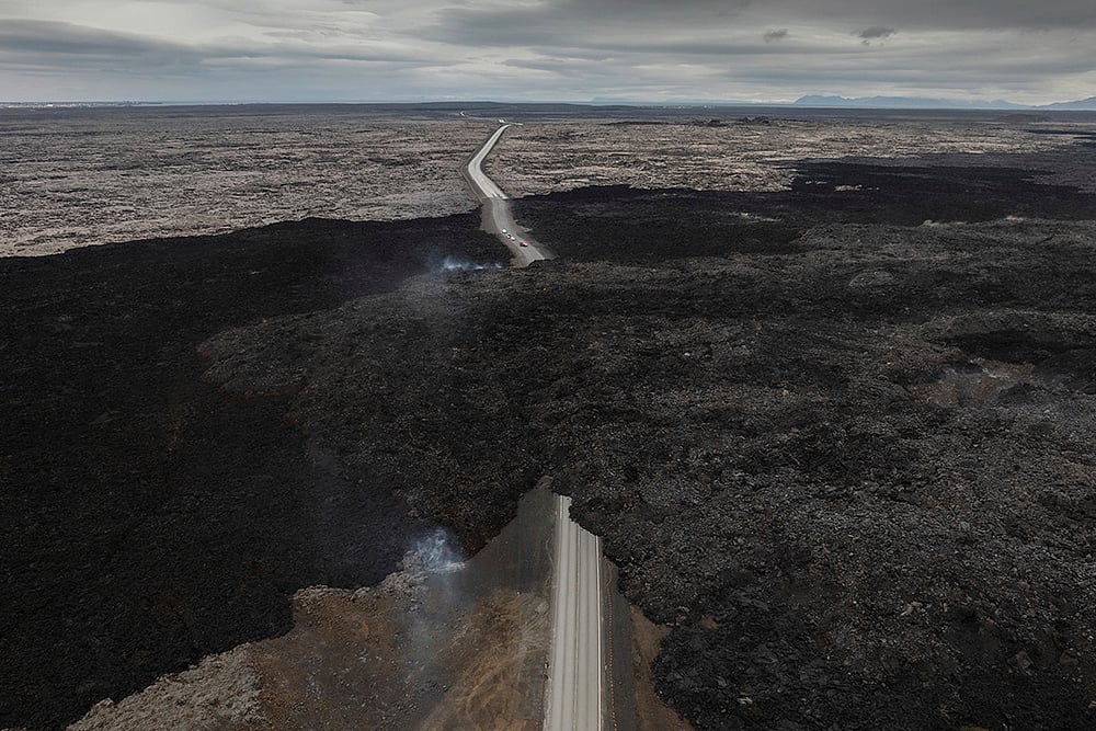 Iceland Grindavik volcano eruption photos_6