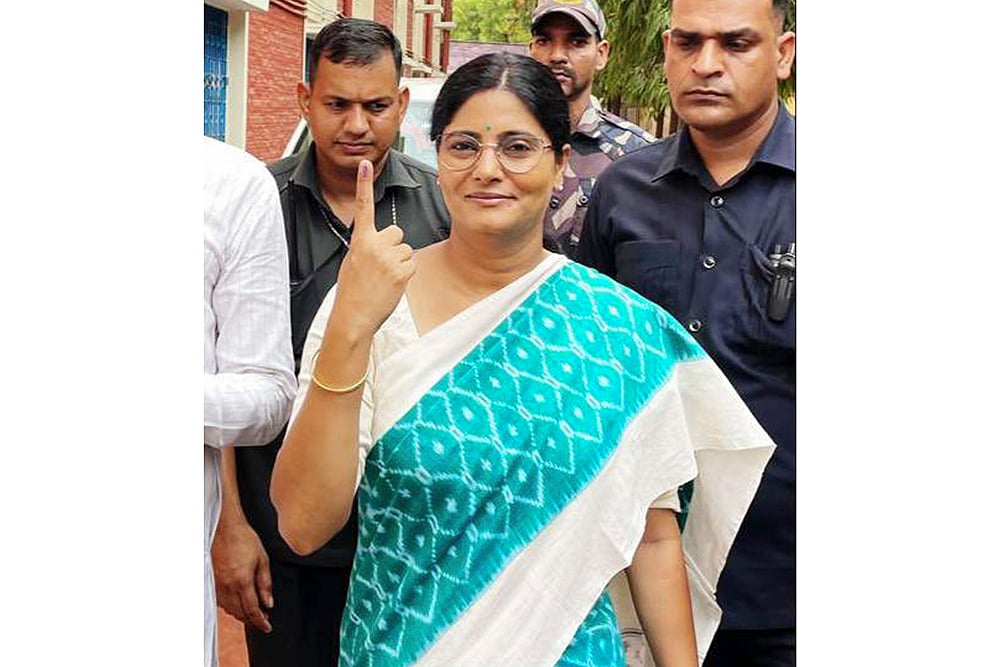 2024 LS Polls Last Phase Voting photo_9