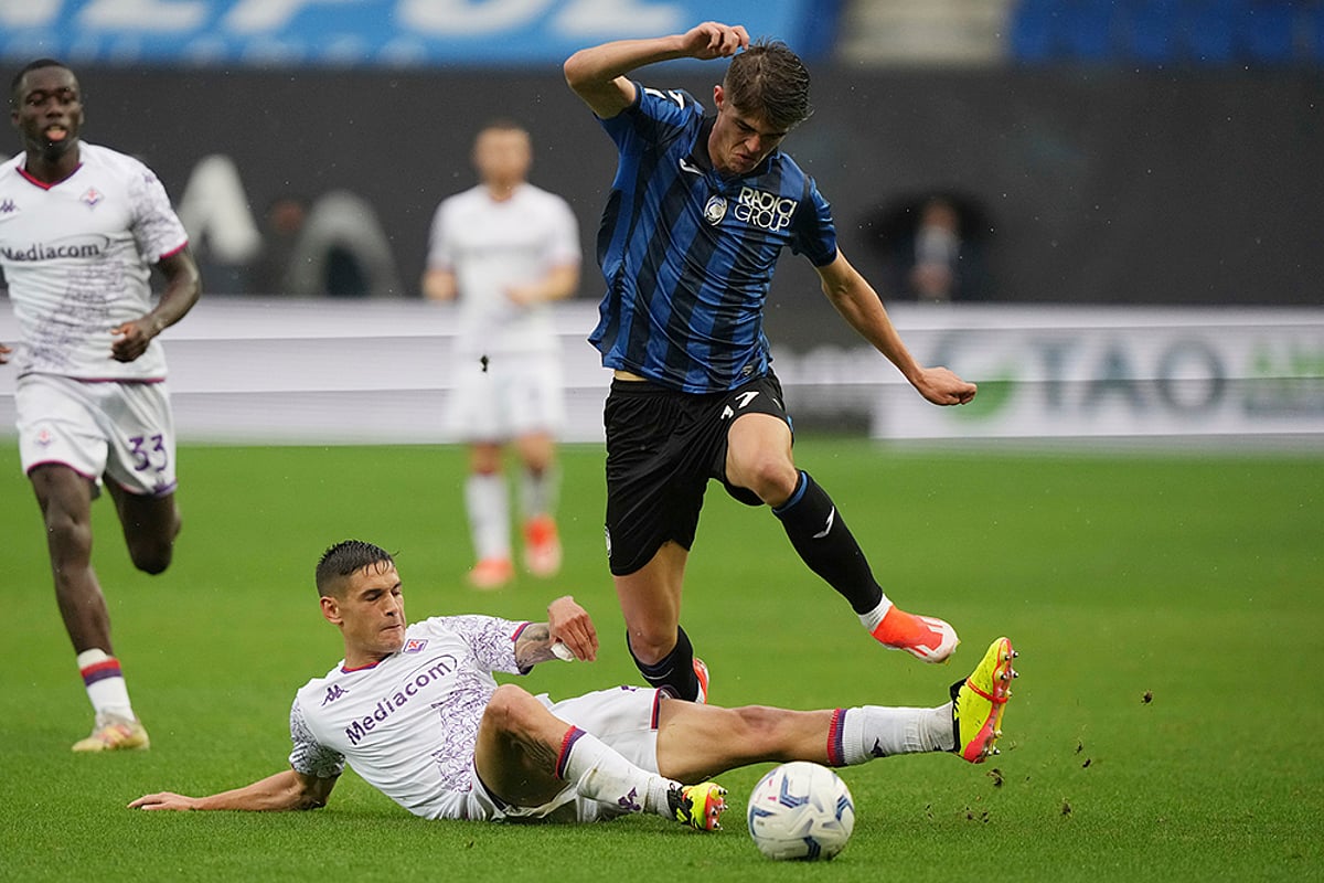 Serie A soccer Atalanta and Fiorentina photo_1