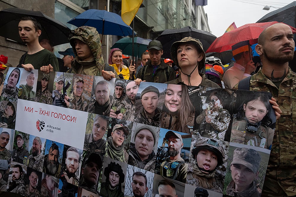 Russia Ukraine War Pride Parade photo_6
