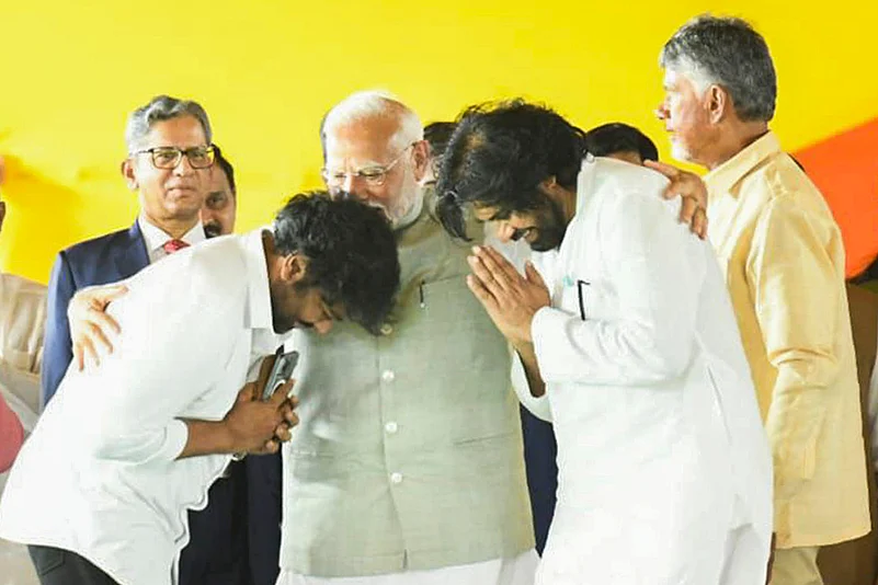Swearing-in ceremony of Andhra CM Chandrababu Naidu Photos_11