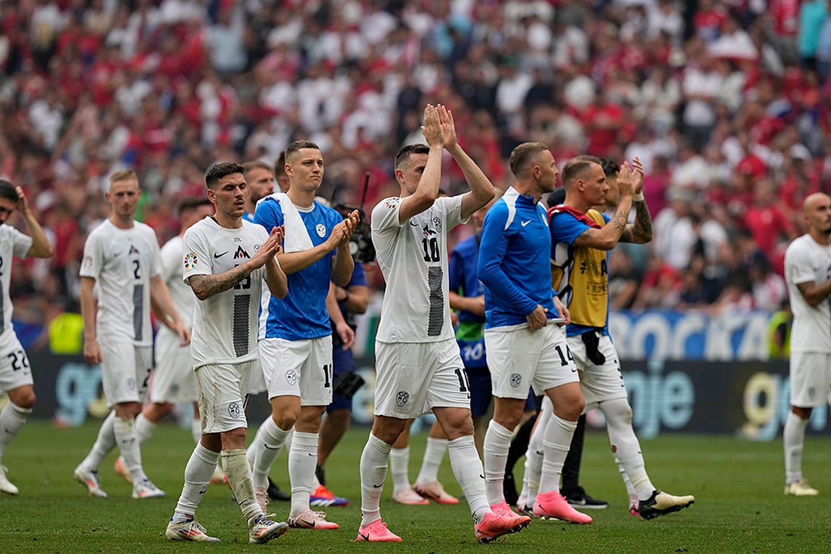 Euro 2024 Soccer Slovenia Serbia photos_1