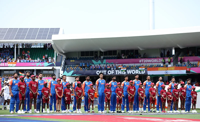 X/@bcci
