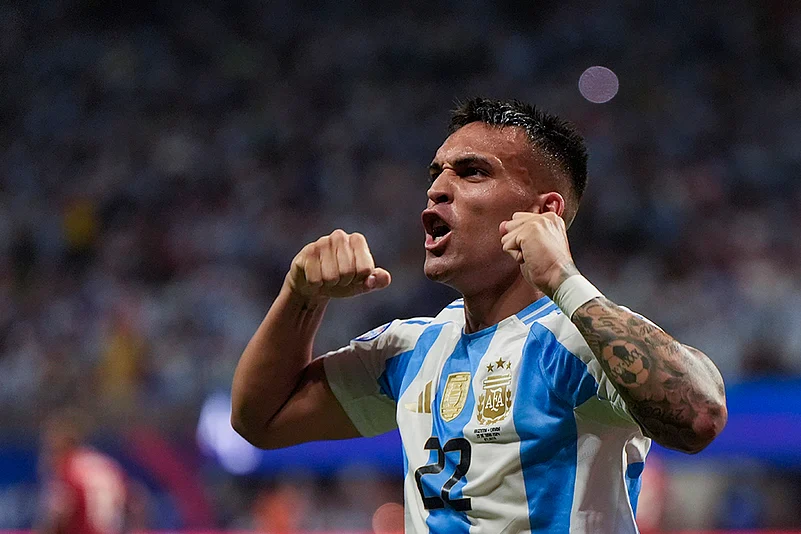Copa America Soccer Argentina Canada Photo_2