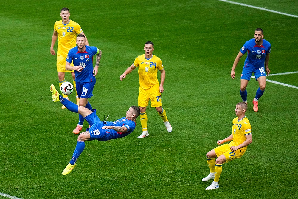 Euro 2024 Soccer Slovakia Ukraine Photo_8
