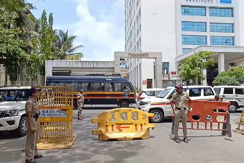 Security at Wockhardt Hospital in Mumbai