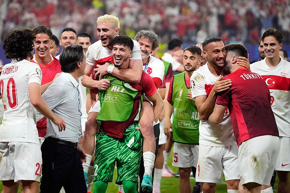 Photo: AP/Petr David Josek : Euro 2024 Soccer Czech Republic Turkey