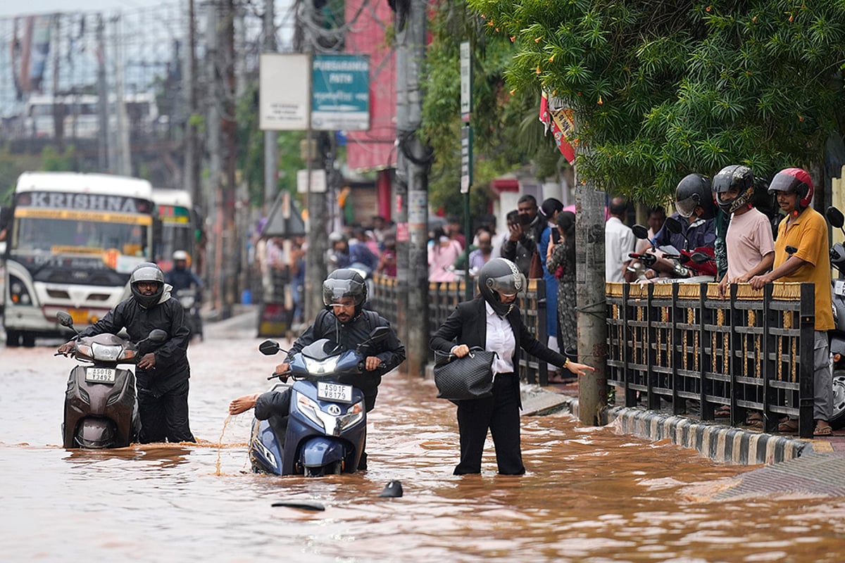 Guwahati: Heavy Rains, Flooded Streets & Traffic Snarls | In Pics