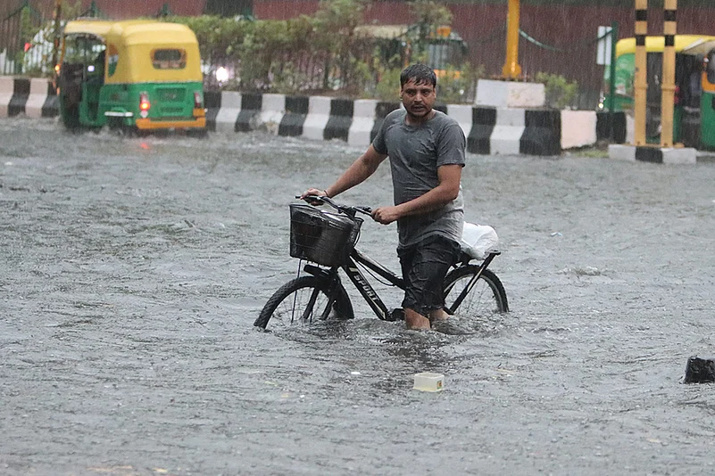 Aftermath Heavy Rains in Delhi photo_11