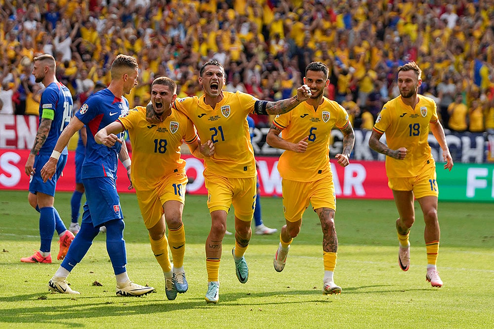 Euro 2024 Soccer Slovakia Romania Photos_6