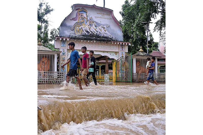 Floods in Assam due to rain_2