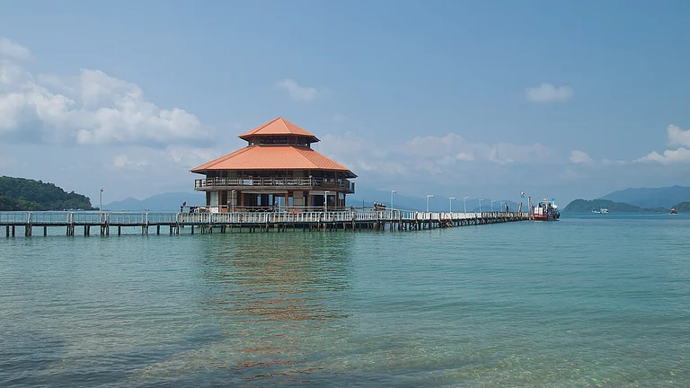 Thailand Extends Visa-Free Entry For India, Taiwan And More | Details - Wikimedia Commons