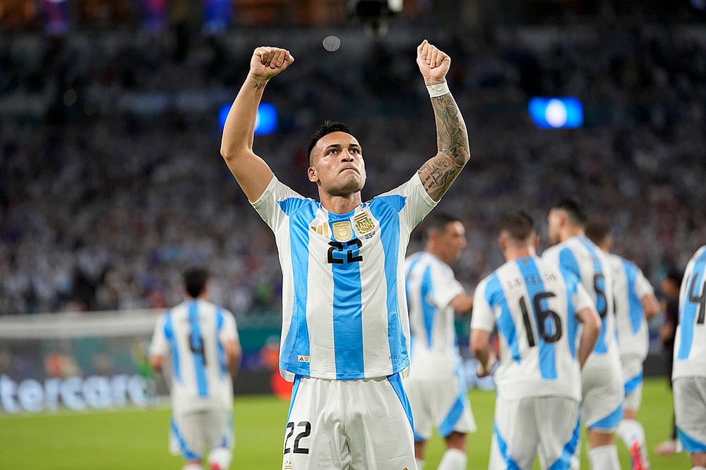 2024 Copa America Soccer Argentina vs Peru Photos_9
