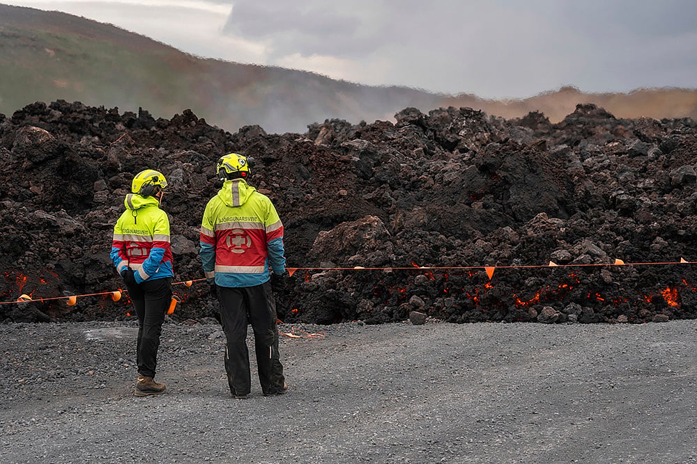 Iceland Grindavik volcano eruption photos_9