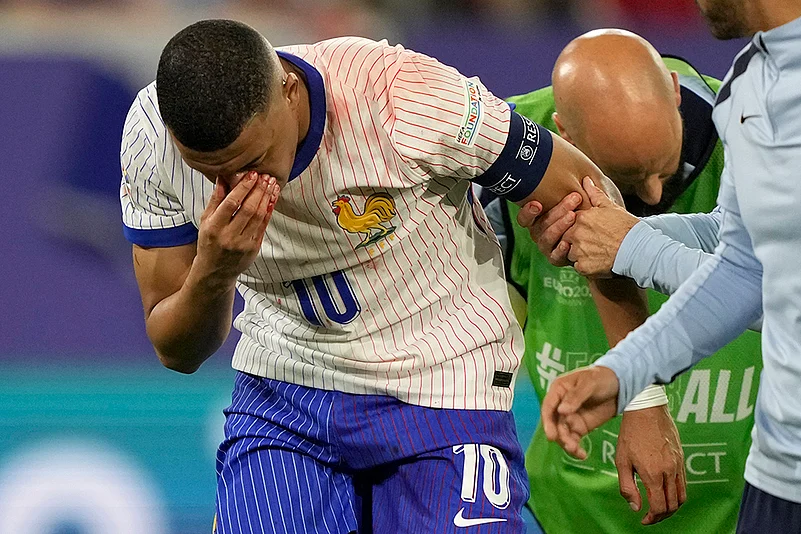 Euro 2024 Soccer Austria France Photos_9