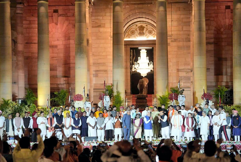 Social Media : New cabinet ministers |