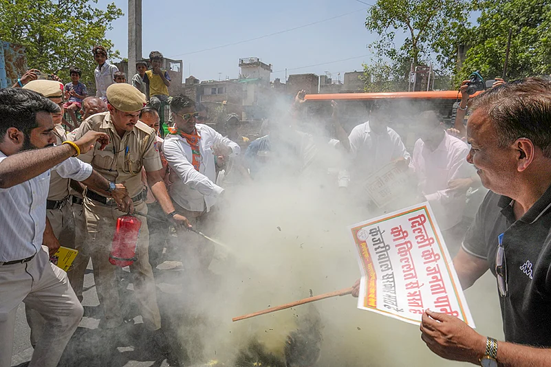 BJP protest over Delhi water crisis_5
