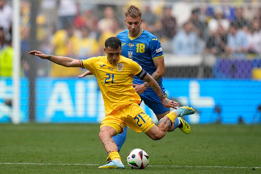 Euro 2024 Soccer Romania Ukraine photo_