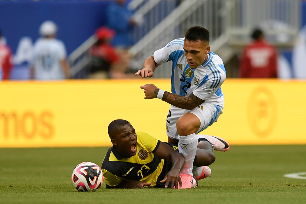 Argentina Ecuador Friendly Soccer photo_5