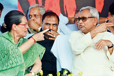 Nitish Kumar with Sonia Gandhi
