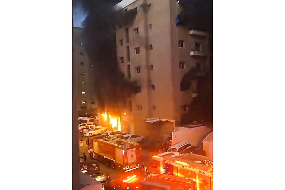 Kuwait fire tragedy Photo_7