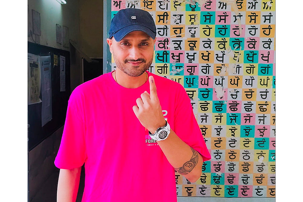 2024 LS Polls Last Phase Voting photo_8