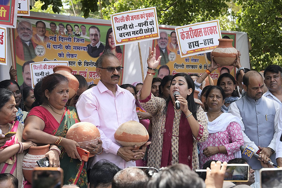 BJP protest over Delhi water crisis_1