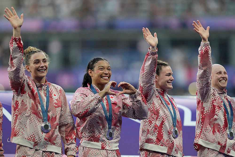 2024 Paris Olympics Rugby_Canadian Rugby Sevens team won Silver_2