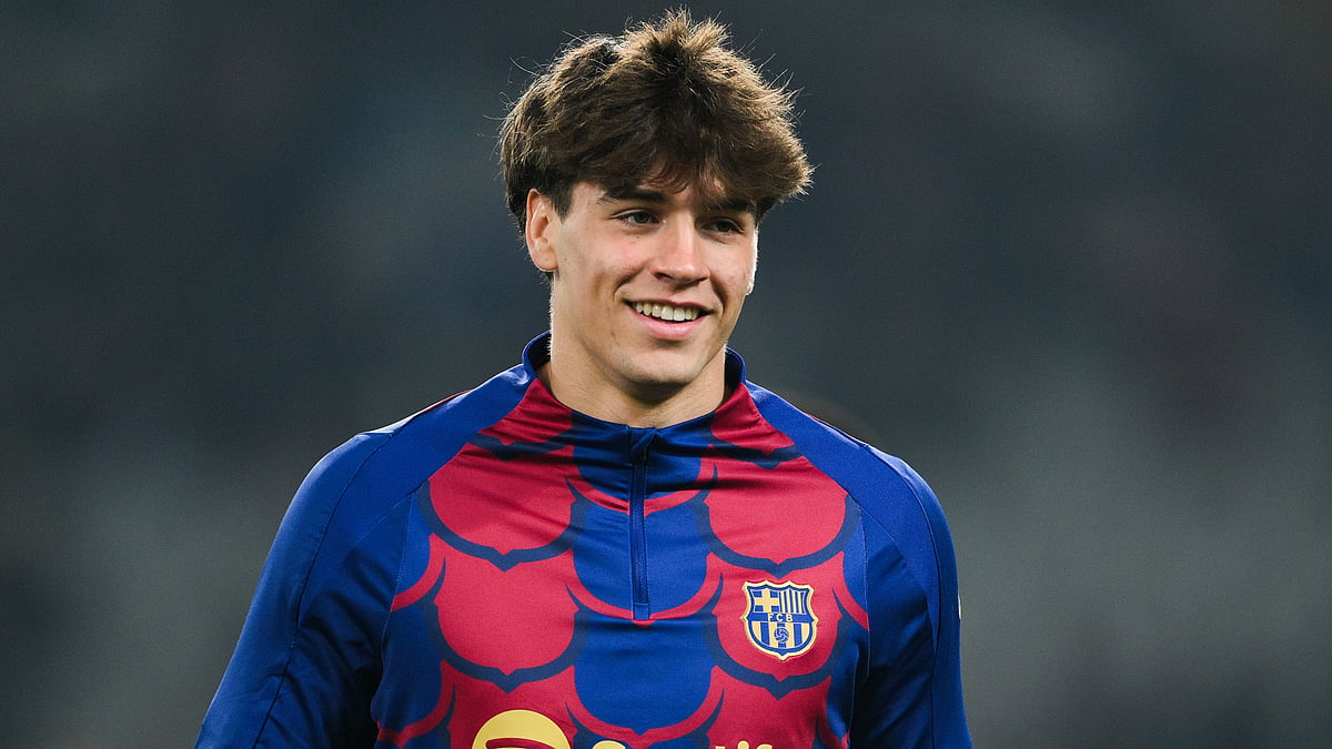 Marc Guiu has left Barcelona for Chelsea. - null