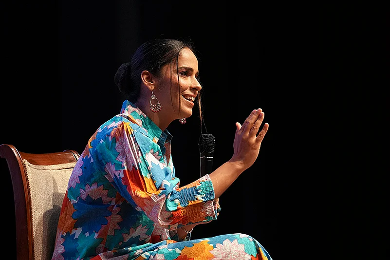Badminton player Saina Nehwal at Rashtrapati Bhavan photo_1