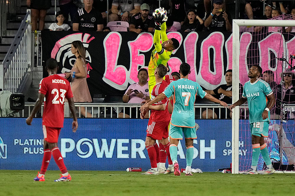 MLS soccer_Chicago Fire vs Inter Miami_Football match_8