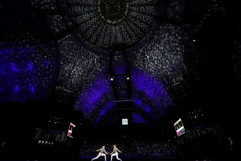 2024 Paris Summer Olympic Games_Paris Olympics Day 3 Photo_womens individual Sabre final