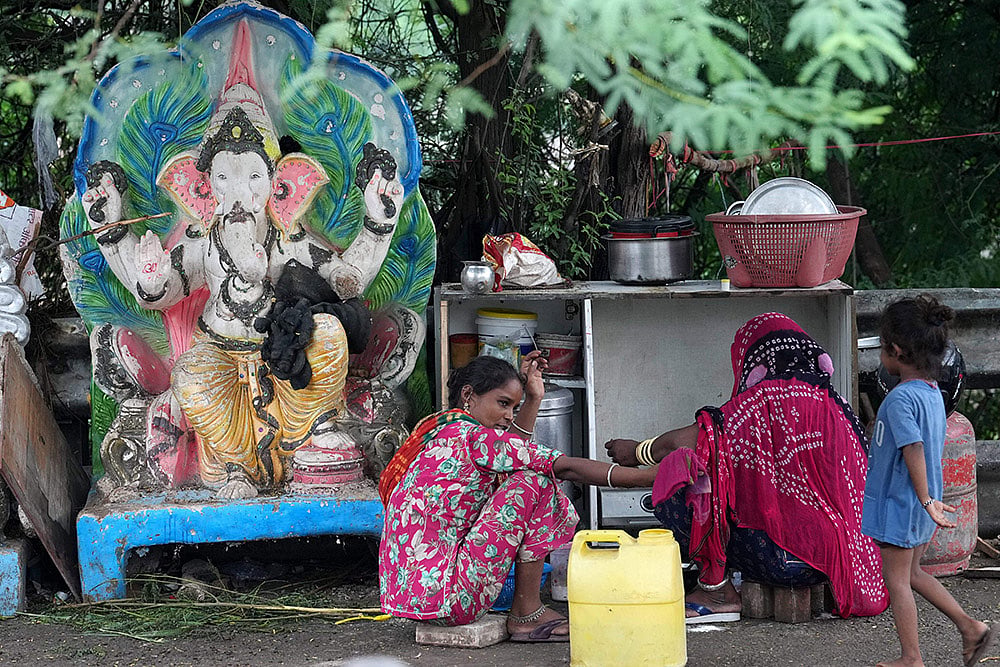 Anti-encroachment drive affected people in Delhi