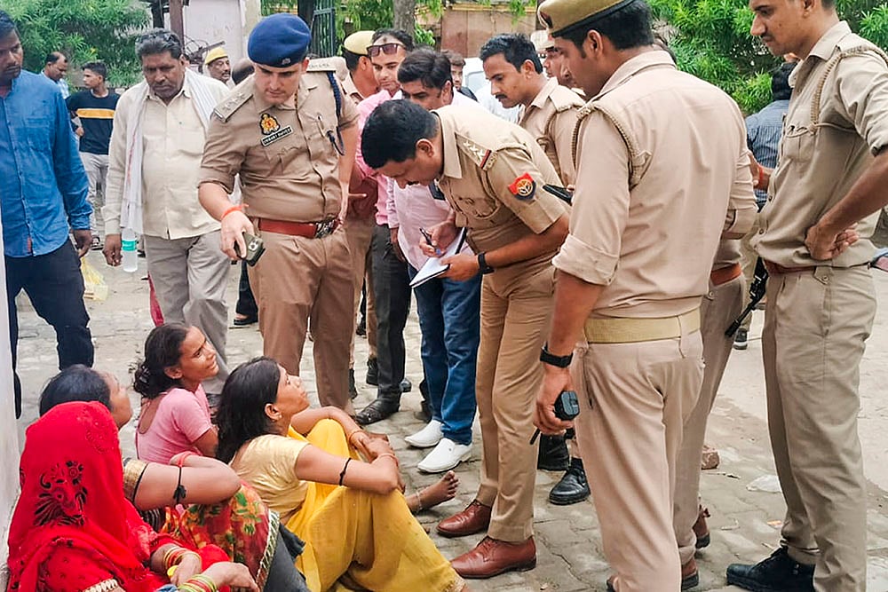 Hathras religious gathering Stampede photos_5