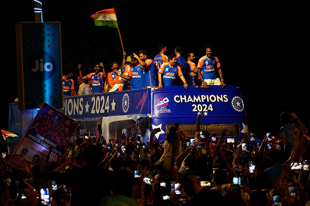Indian cricket teams victory parade in Mumbai photo gallery_2