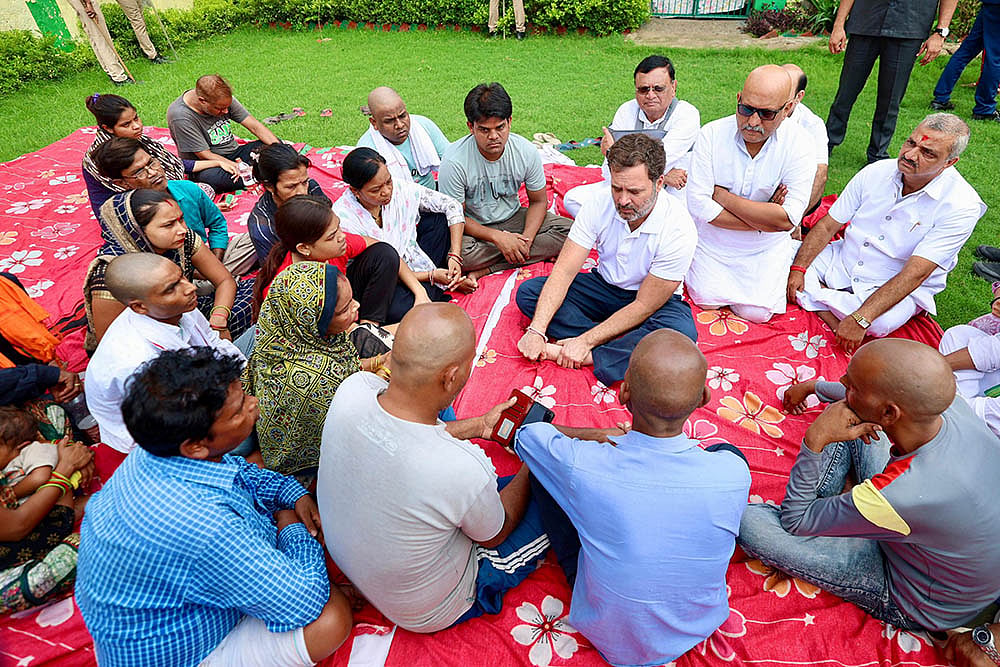 Rahul Gandi meets stampede victims families in Hathras