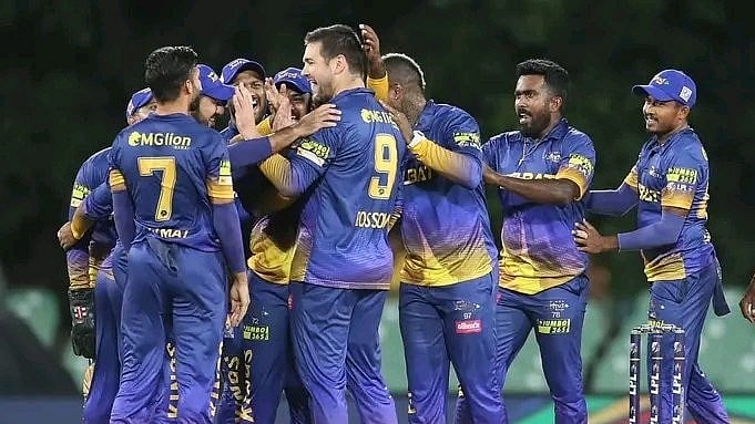 Photo: X/ @ImThimira07 : Jaffna Kings players celebrating the victory over Kandy Falcons in Qualifier 2 of the LPL 2024.