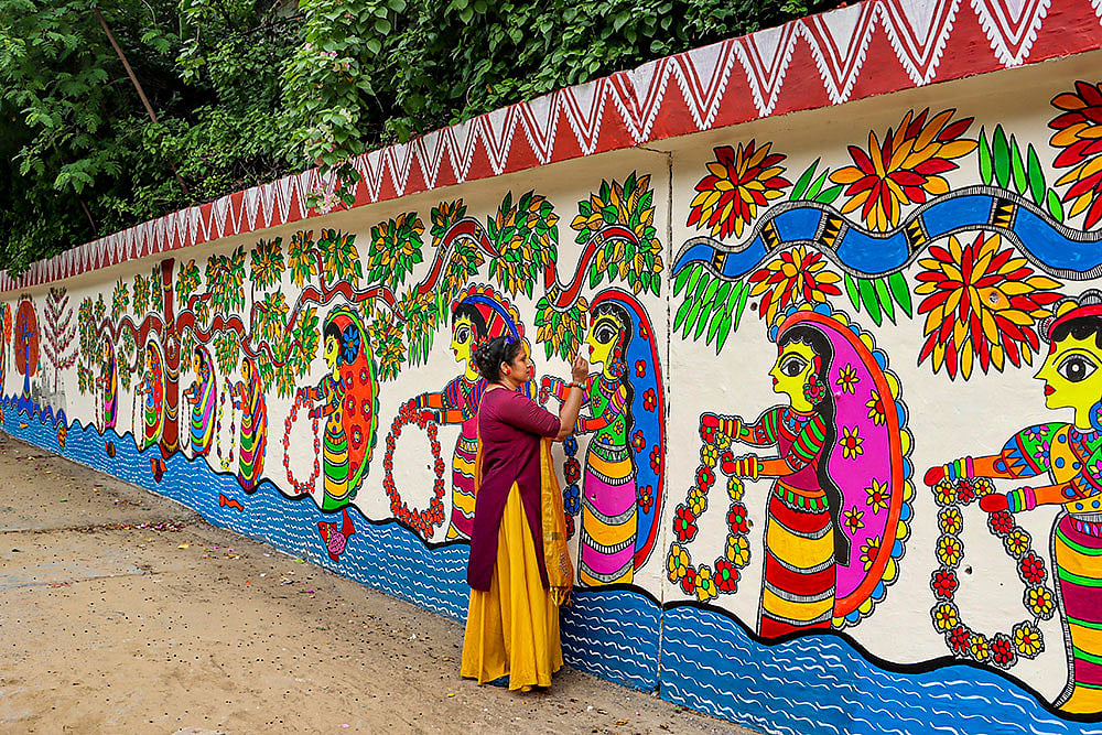 Beautification work at Chanakyapuri