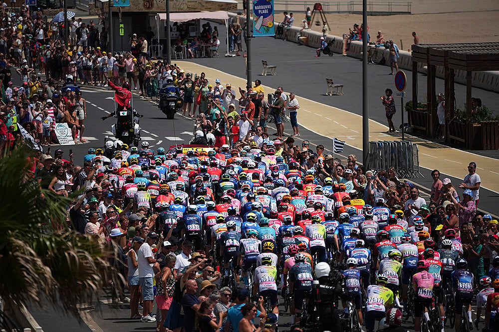 Sixteenth stage of the Tour de France 2024 cycling race photo gallery_10