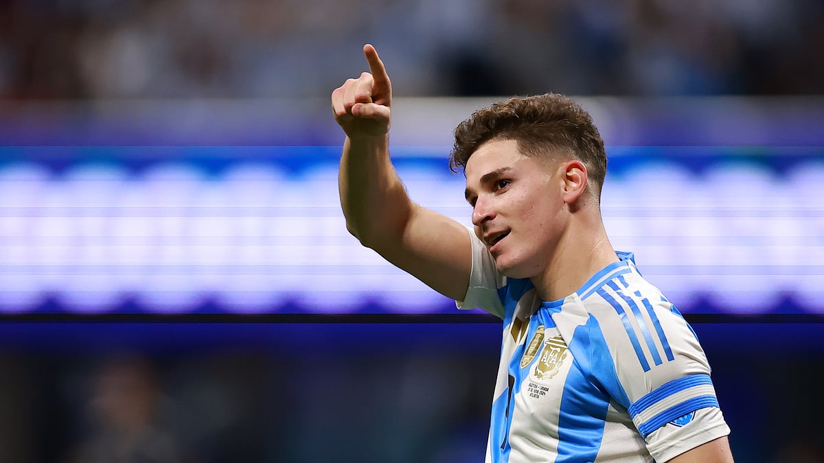 Julian Alvarez has been named in Argentina's Olympics squad for the Paris games - null