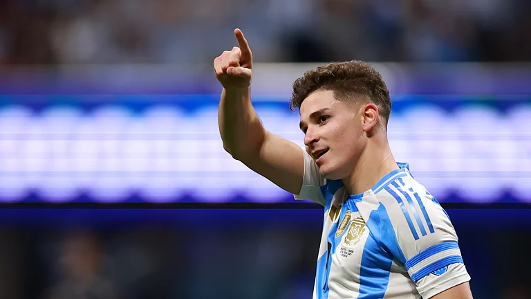 Julian Alvarez has been named in Argentina's Olympics squad for the Paris games - null