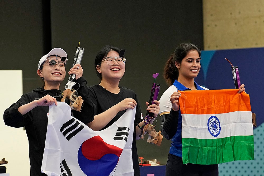 Manu Bhaker won bronze at 2024 Paris Summer Olympics_2