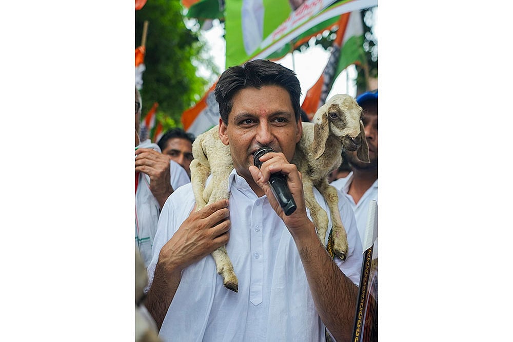 Deepender S Hooda