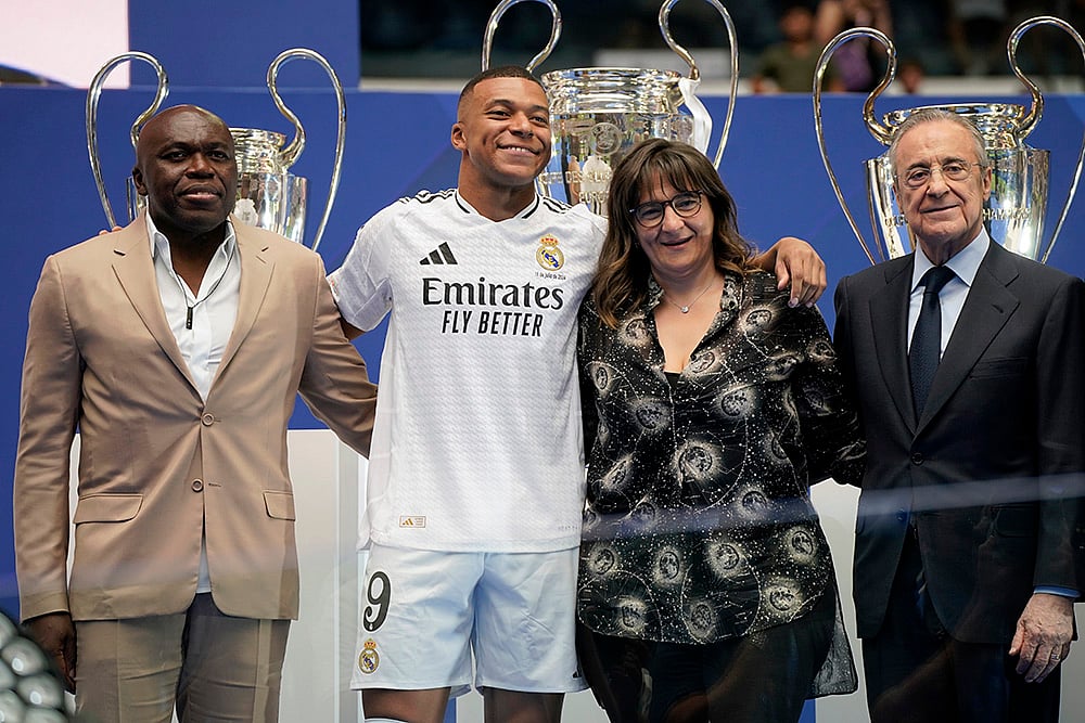 Kylian Mbappe Joins Real Madrid FC Photo gallery_4