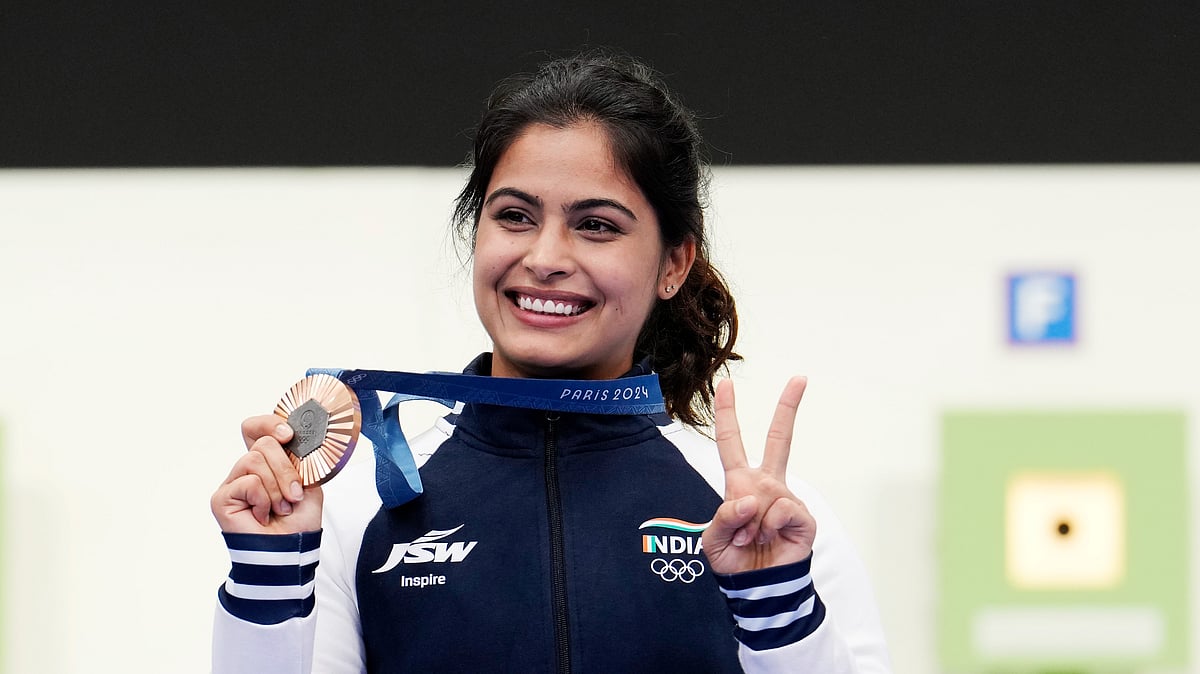 Manu Bhaker Shooting Paris Olympics 2024 AP Photo