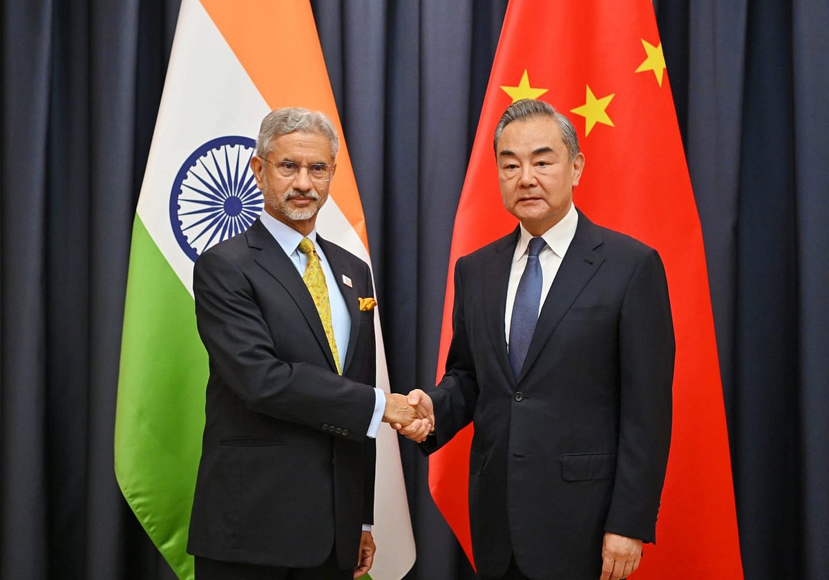 External Affairs Minister S Jaishankar With Chinese Foreign Minister Wang Yi - X/@DrSJaishankar
