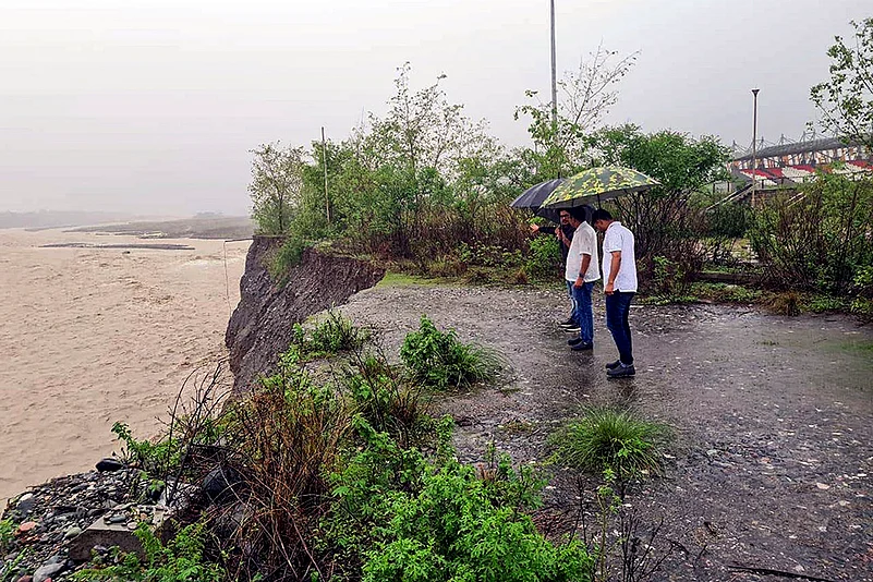 Flooded Gaula river in Haldwani