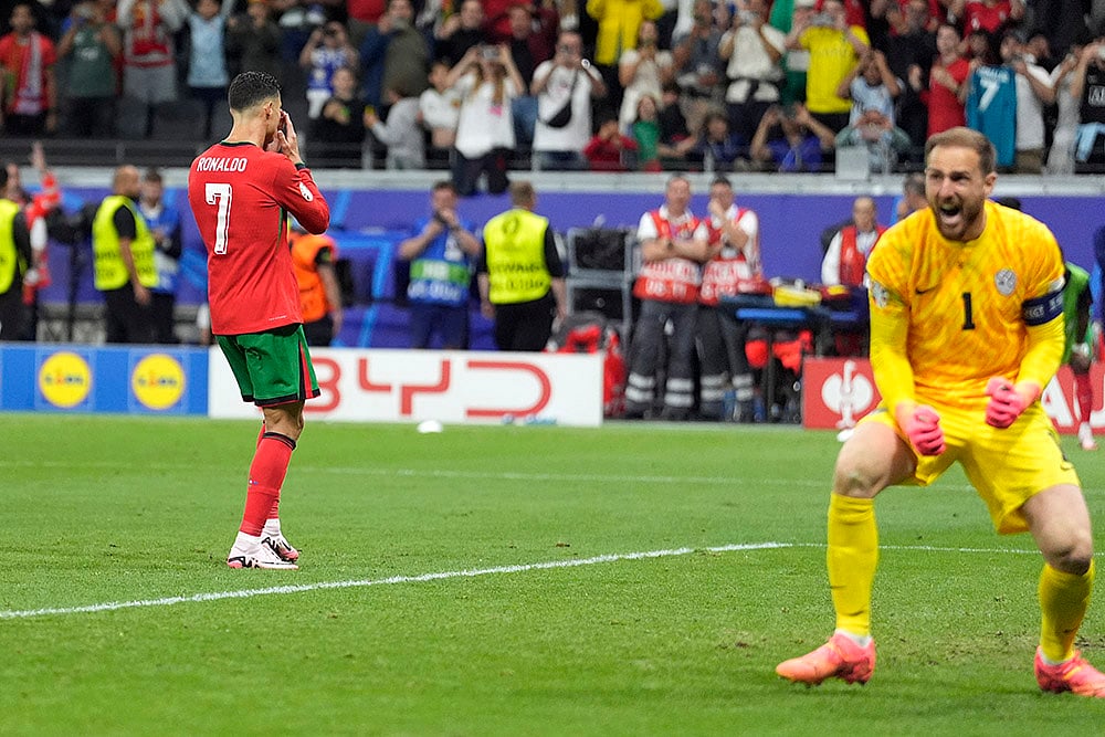 Euro 2024 Soccer Portugal vs Slovenia photos_6