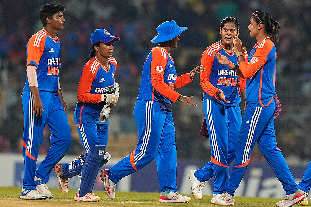 India Women vs South Africa Women 3rd T20 Match photo gallery_6