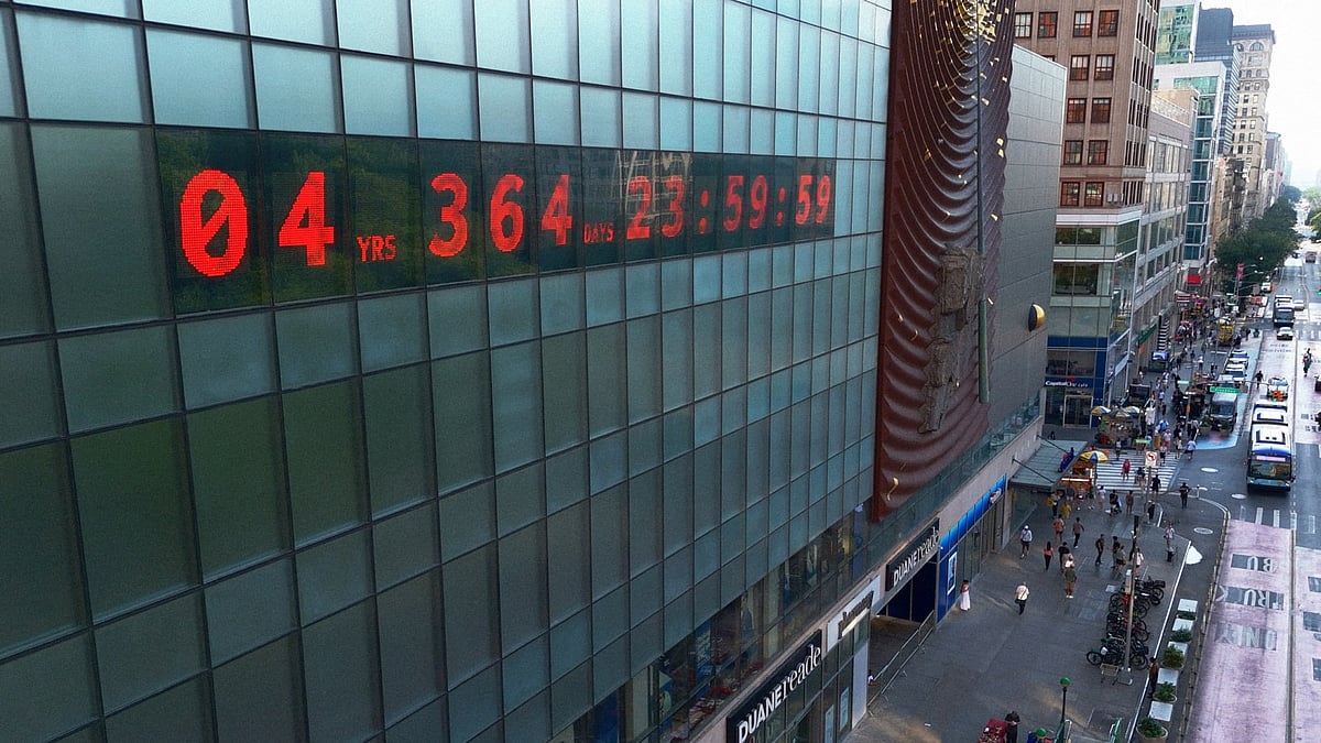 Ben Wolf/Climate Clock : Countdown clock in NYC’s union square reaches less than 5 years 